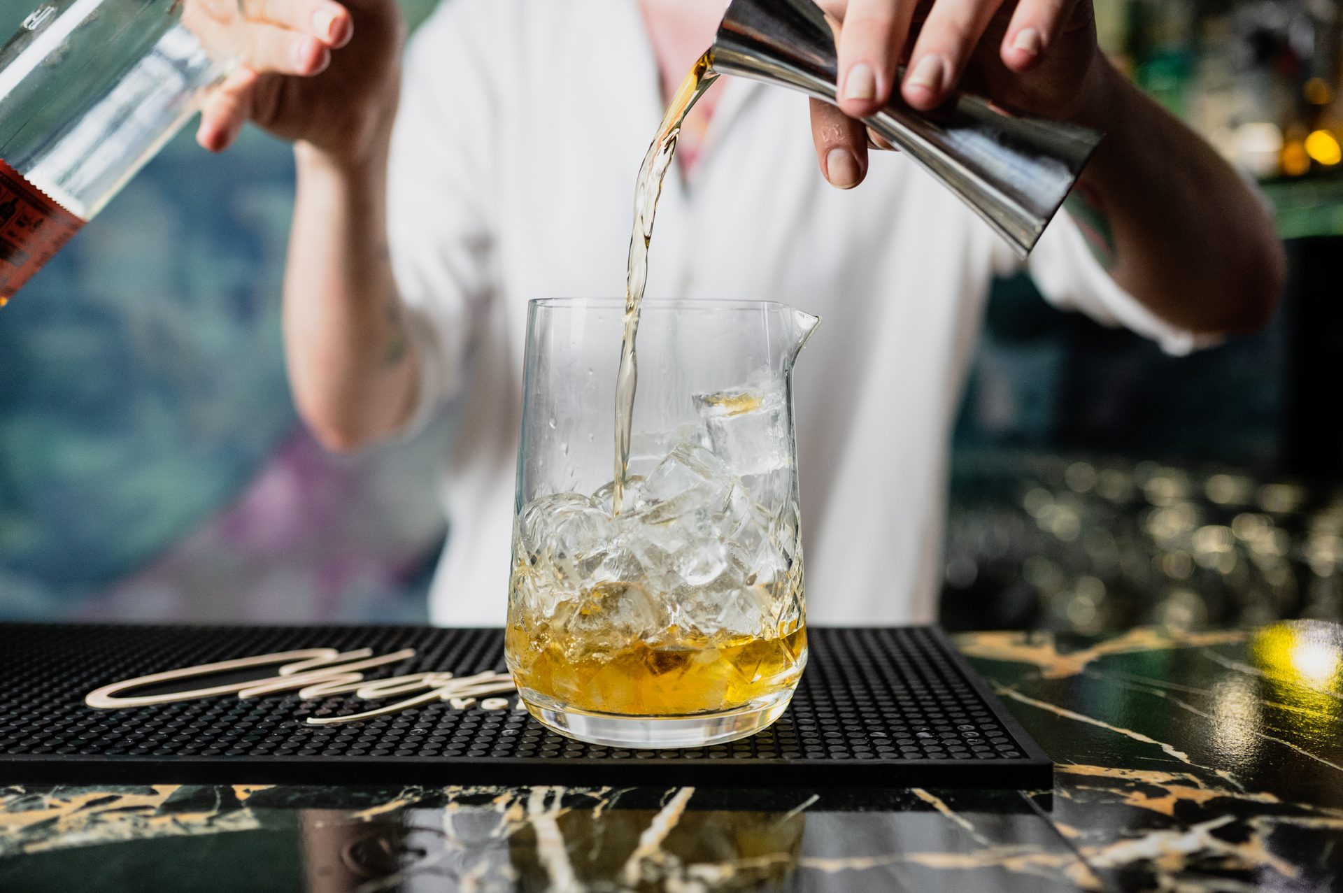 Cocktail workshops at Klar